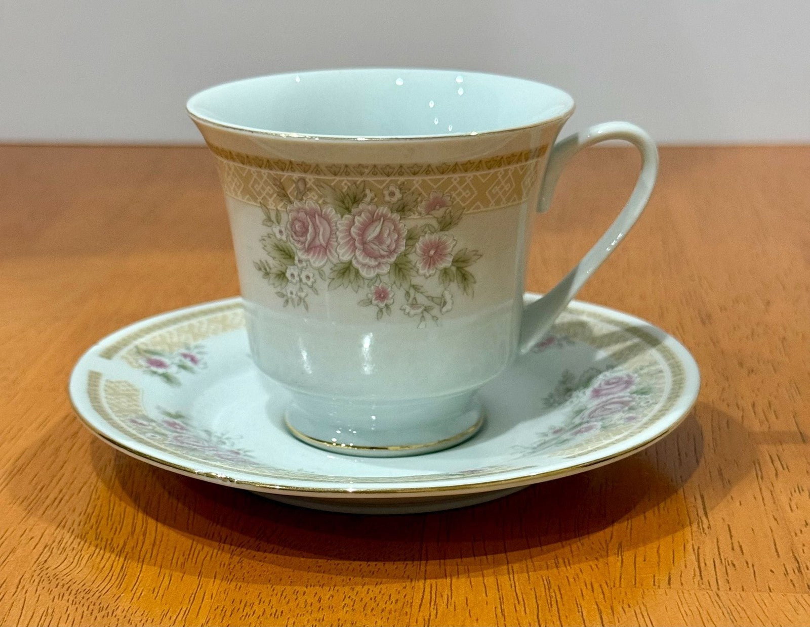 Vintage China Pearl Gigi Pattern Footed Tea Cup and Saucer Set