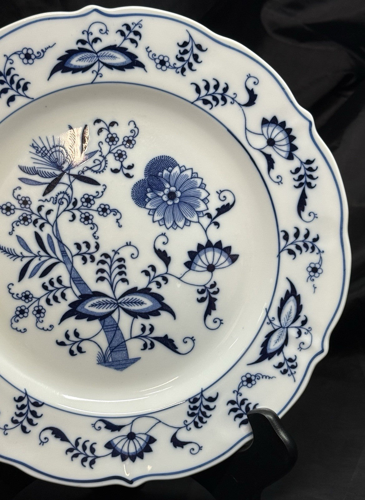 Vintage Blue Danube Blue Onion 10-1/4