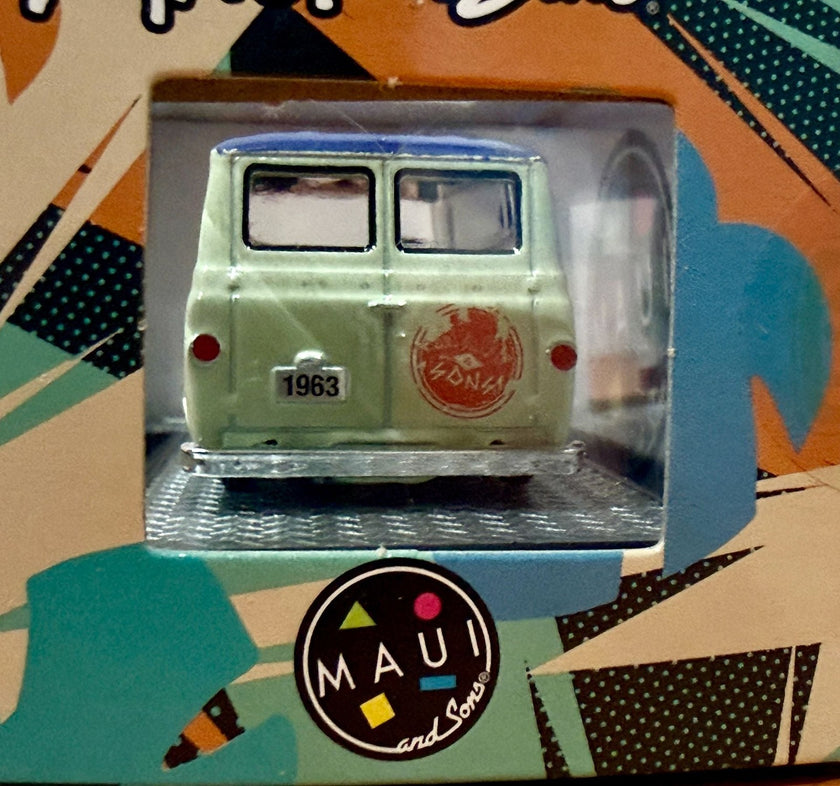 M2 Machines Maui and Sons 1963 Ford Econoline Delivery Van R80