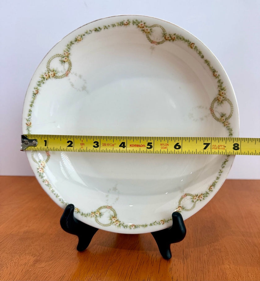 Vintage Rosenthal Bavaria Briar Rose 7.75 Inch Coupe Soup Bowl