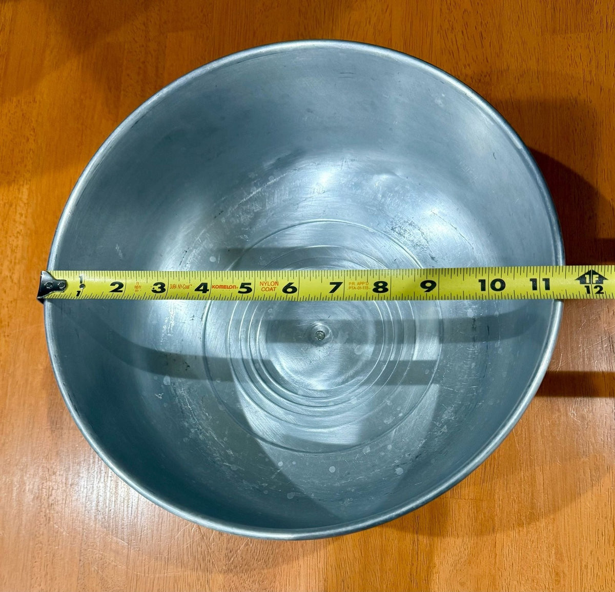 Vintage Aluminum Cake Cover Dome With Clear Acrylic Knob 11.5 Inch