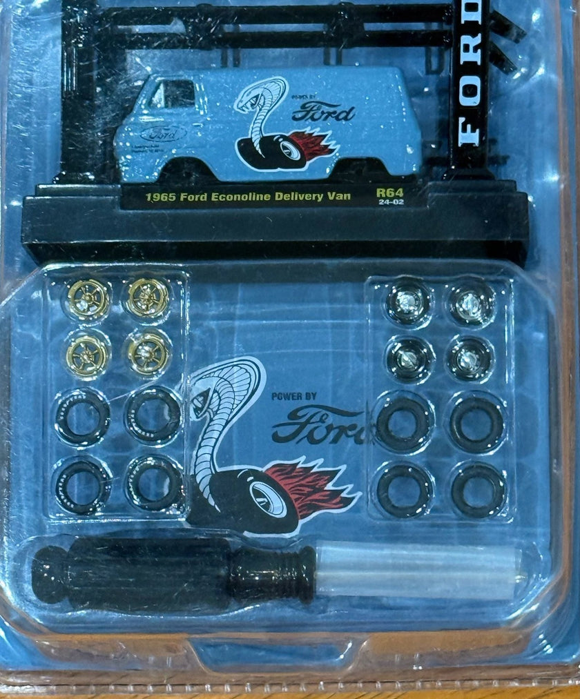 M2 Machines Model Kit 1965 Ford Econoline Delivery Van R64 1:64 Scale