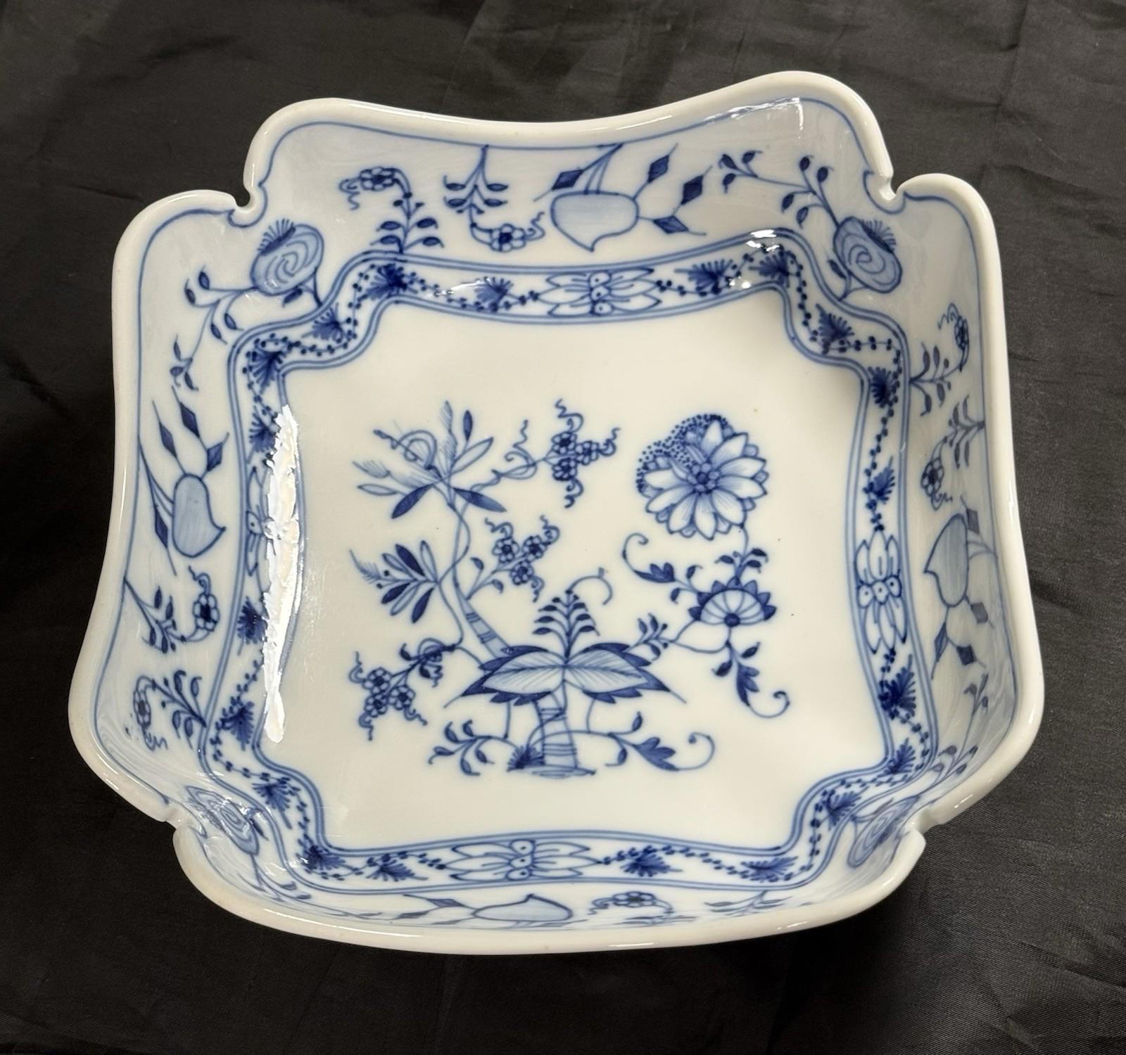 Antique Carl Teichert Meissen Blue Onion Porcelain Bowl 9” Circa 1882-1929 RARE!