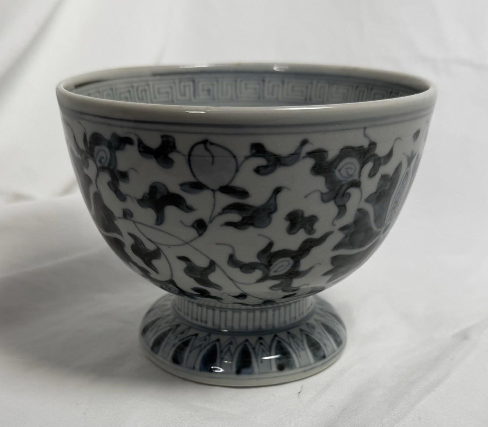 Ming Style Chinese Blue and White Porcelain Footed Bowl Stylized Lotus Design