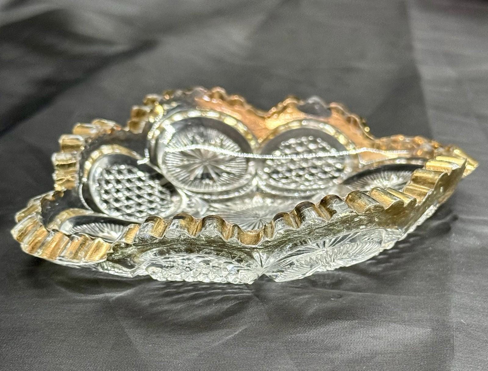 Antique (EAPG) Trinket Bowl US Glass Co # 15093 The States Gilded Sawtooth Edge