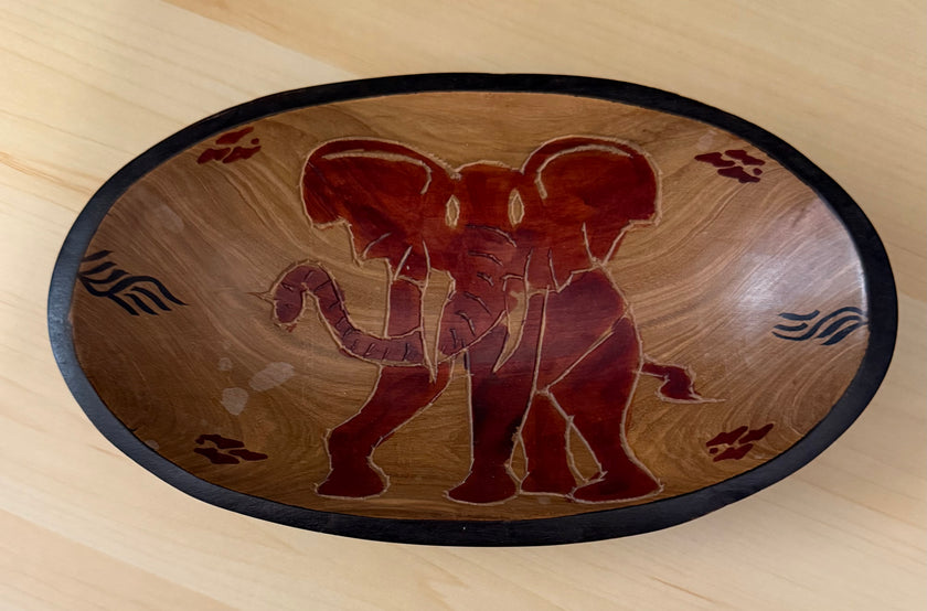 Vintage Hand Carved African Rosewood Oval Elephant Bowl 8” Long