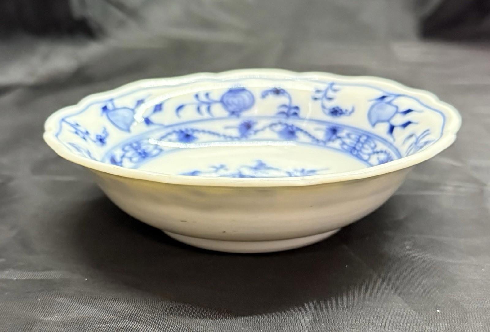 Antique Ernst Teichert Meissen Salad Bowl 5 3/4” Blue Onion Pattern Cereal Bowl