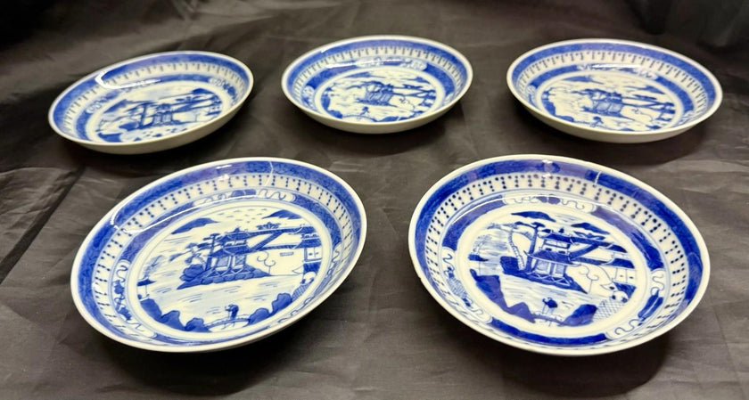 Antique Set Of 5 Chinese Export Canton Blue and White Plates 5.5” High Rim RARE!