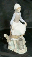 RETIRED LLADRÓ Rabbits Food #4826 Young Girl Bunny Figurine with Original Box