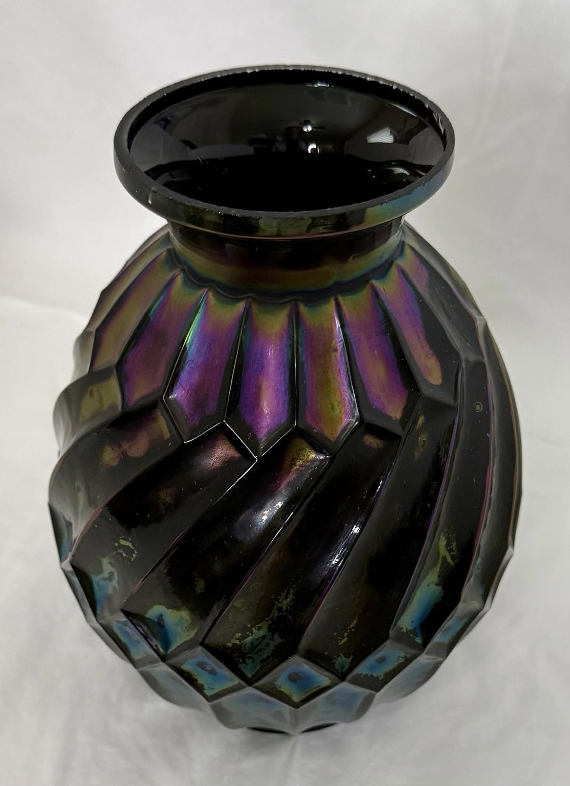 Vintage Black Iridescent Art Deco Avec Rectangles Carnival Glass Rainbow RARE
