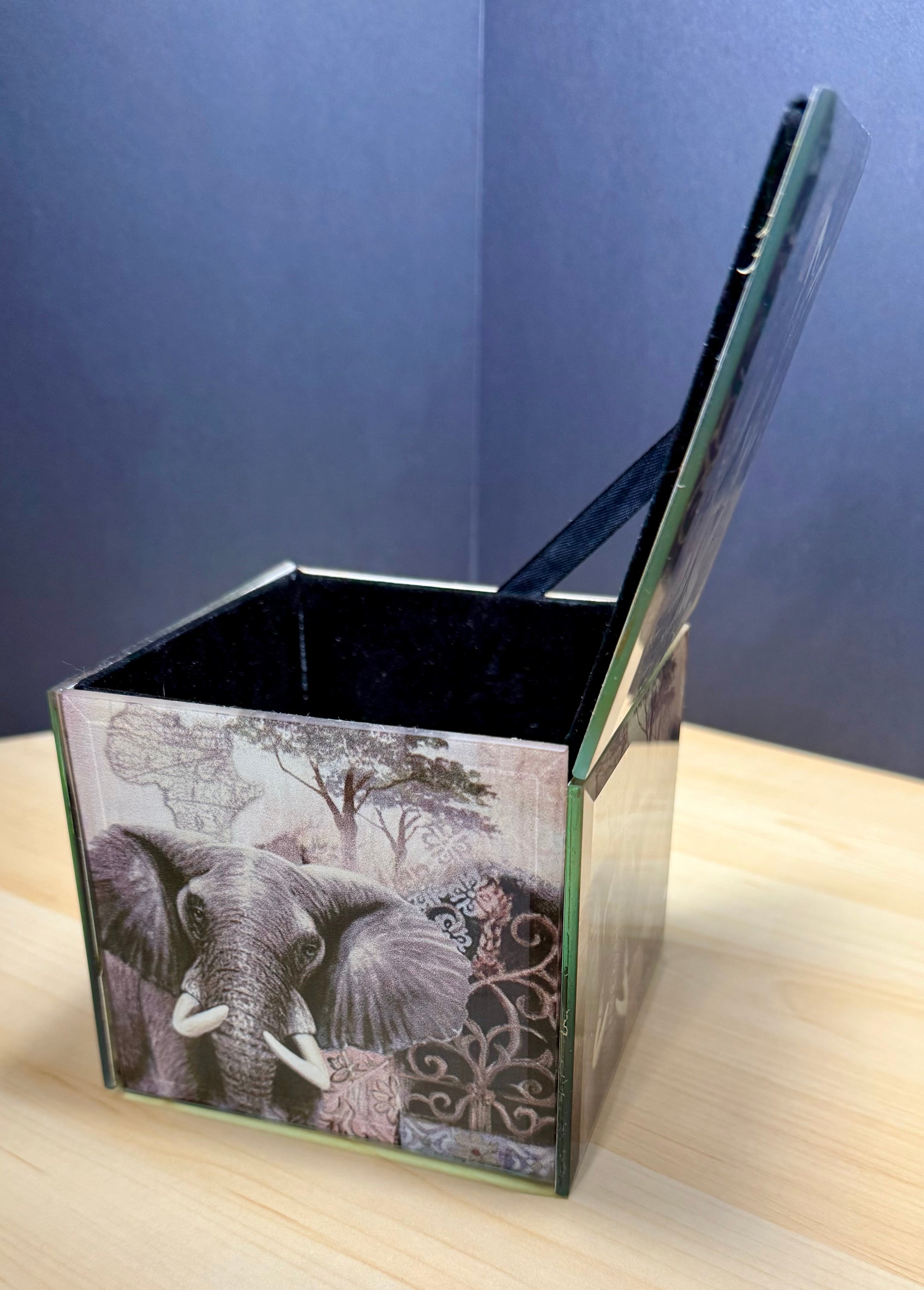 Arister Gifts Beveled Glass Elephant Keepsake Jewelry Box with Velvet Lining