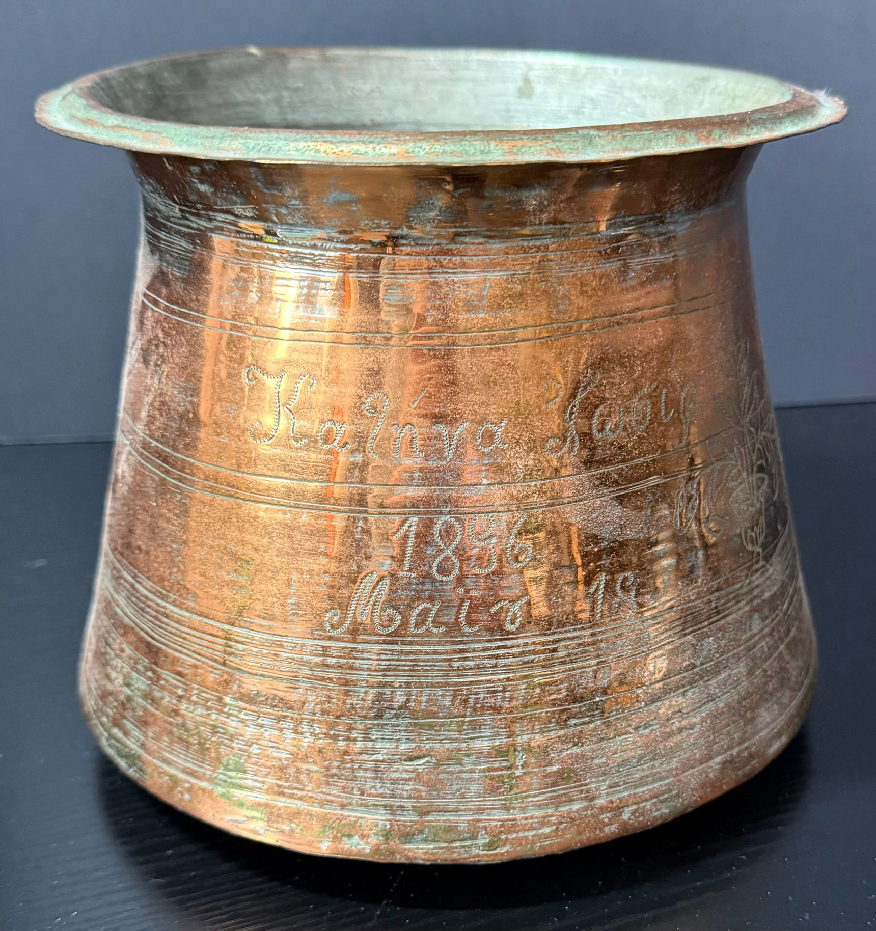 Antique Large Greek Hammered Copper Pot Cauldron Late 19th Century