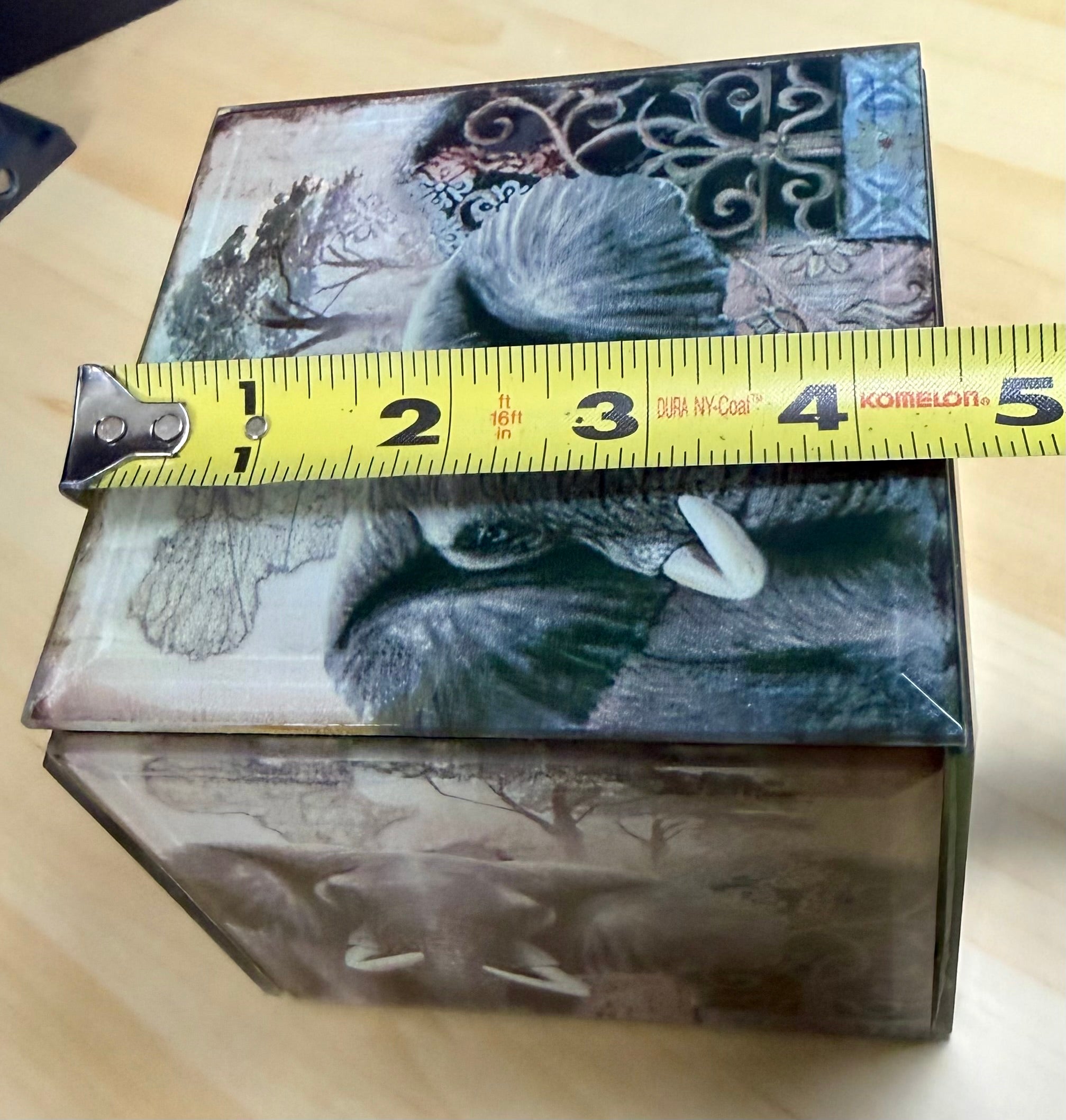 Arister Gifts Beveled Glass Elephant Keepsake Jewelry Box with Velvet Lining