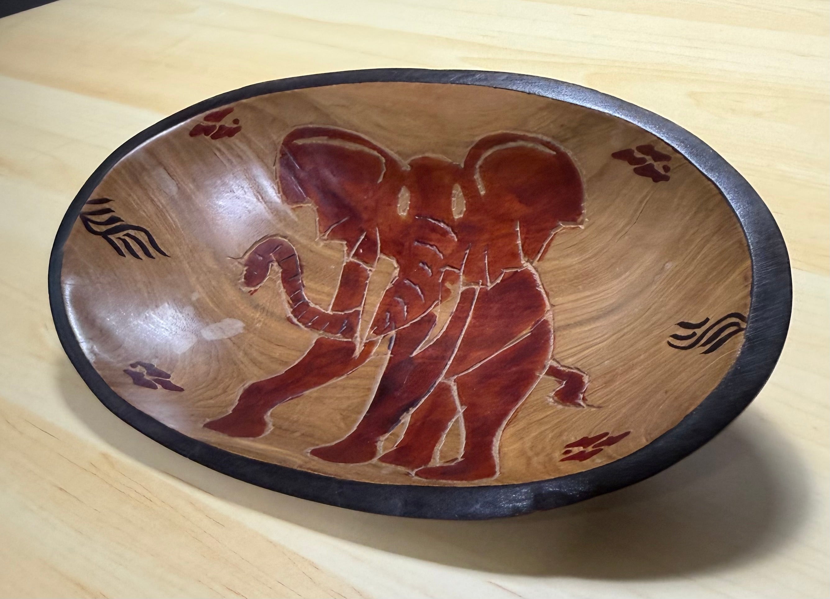 Vintage Hand Carved African Rosewood Oval Elephant Bowl 8” Long