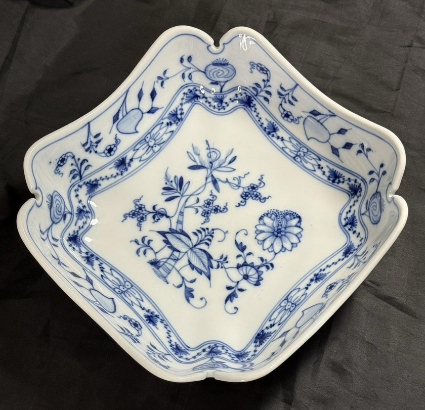 Antique Carl Teichert Meissen Blue Onion Porcelain Bowl 9” Circa 1882-1929 RARE!