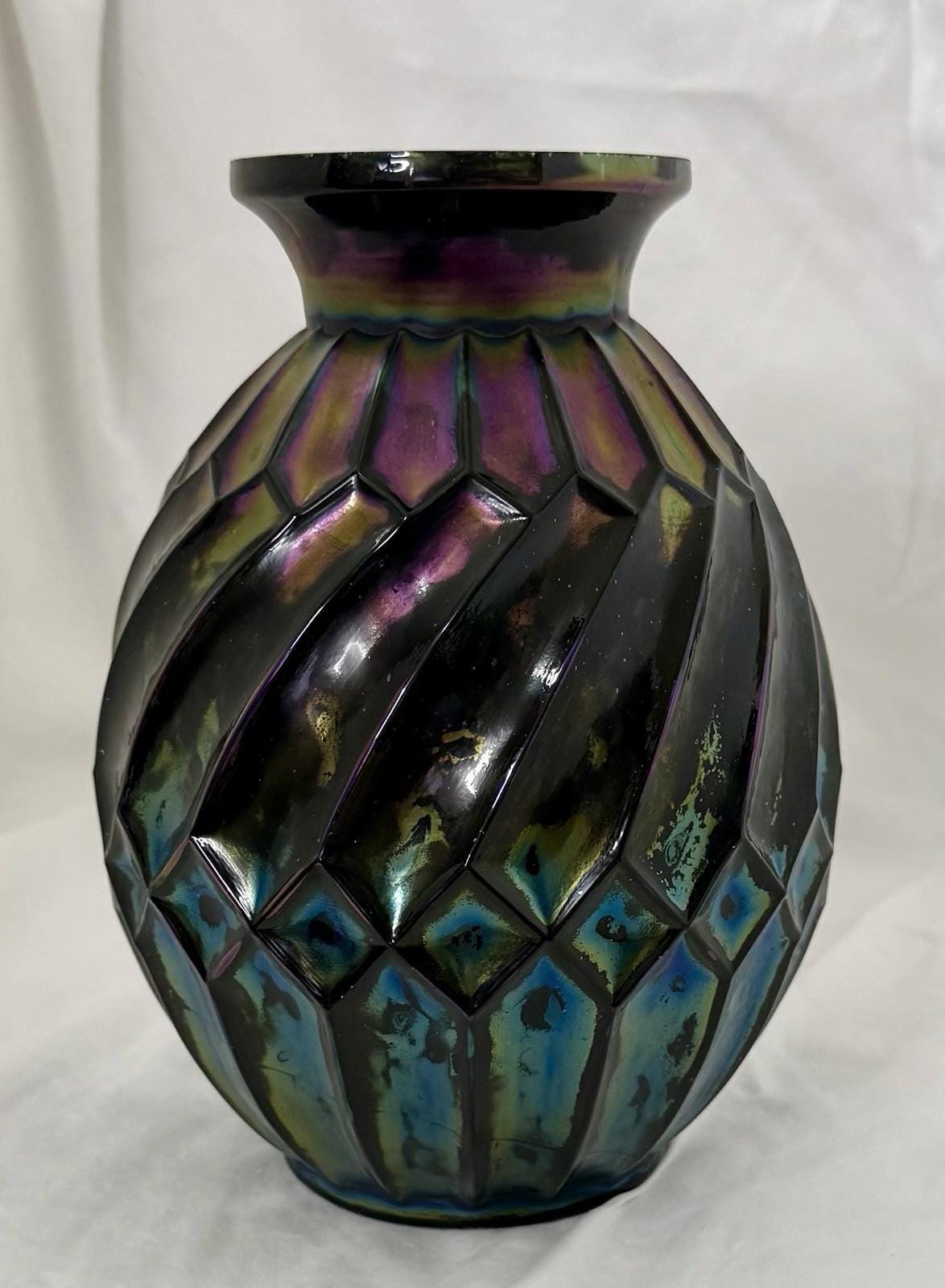 Vintage Black Iridescent Art Deco Avec Rectangles Carnival Glass Rainbow RARE