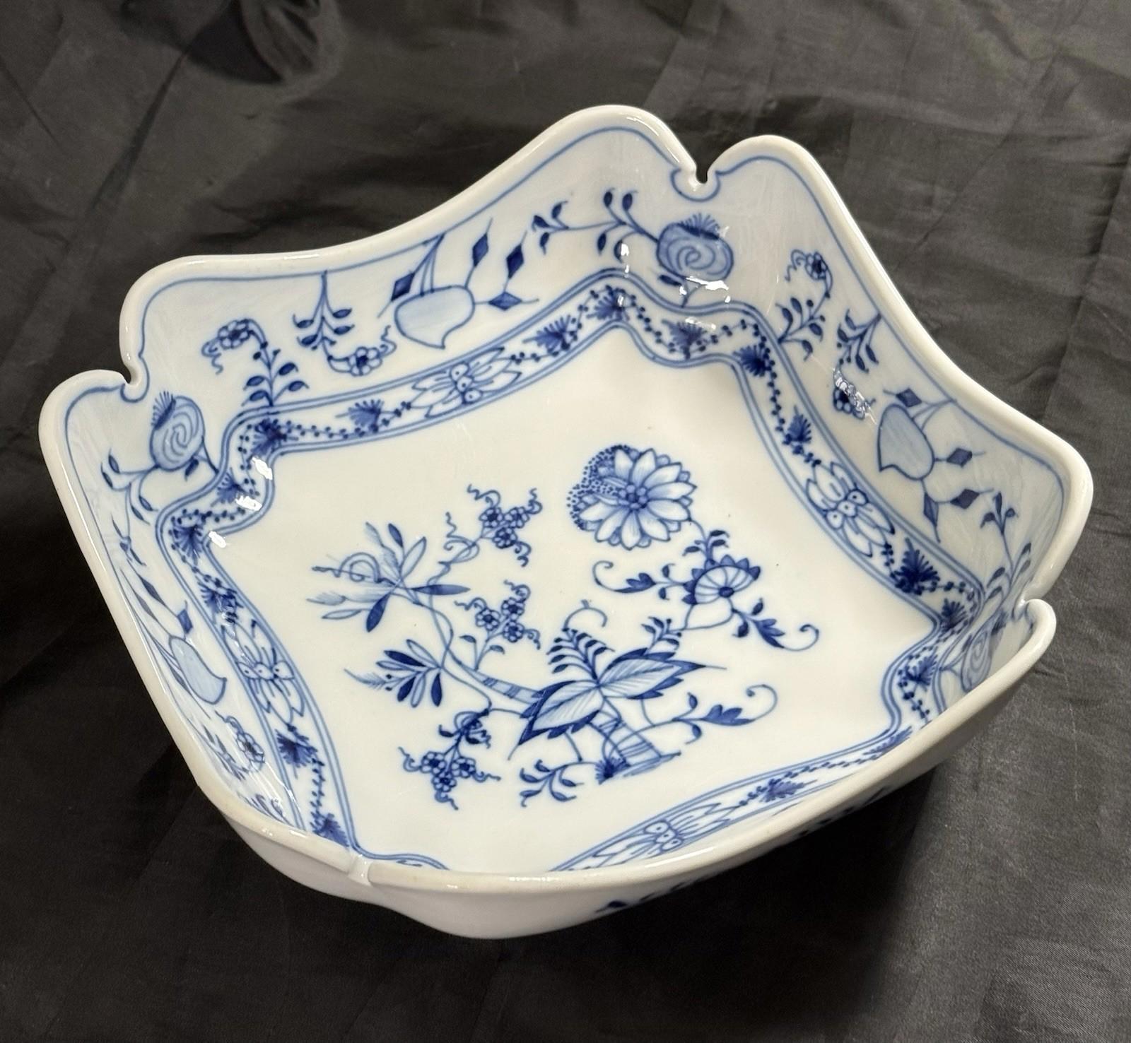 Antique Carl Teichert Meissen Blue Onion Porcelain Bowl 9” Circa 1882-1929 RARE!