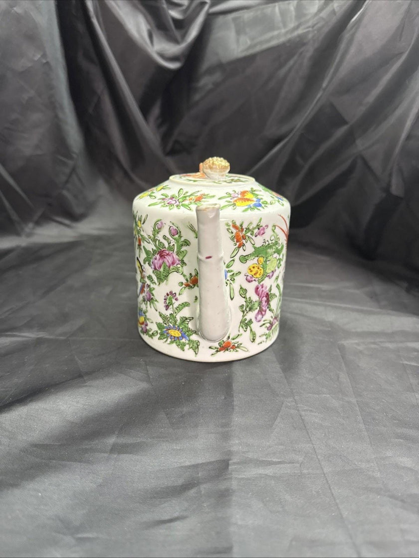 Antique Chinese Porcelain Teapot with Lid Cantonese Famile Rose 19th Century