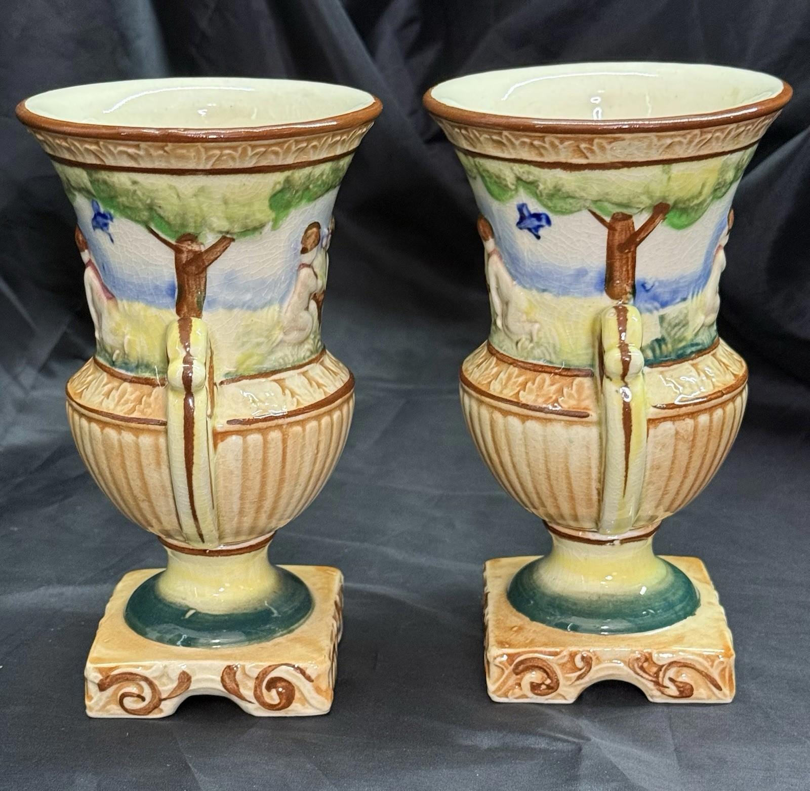 Set Of 2 Morikin Ware Made in Occupied Japan Vases Capodimonte Set Of 2 Morikin Ware Made in Occupied Japan Vases Capodimonte