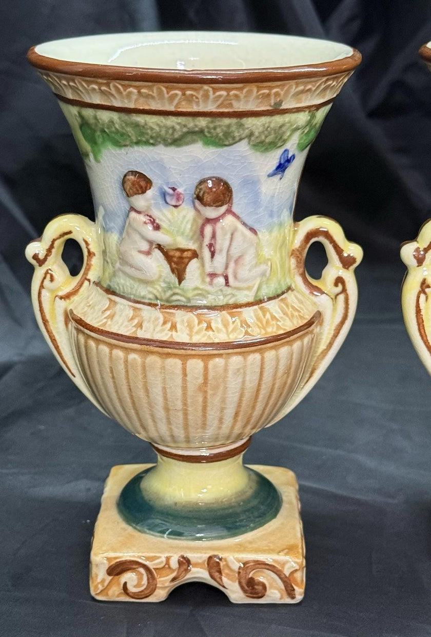Set Of 2 Morikin Ware Made in Occupied Japan Vases Capodimonte Style 1945-1952